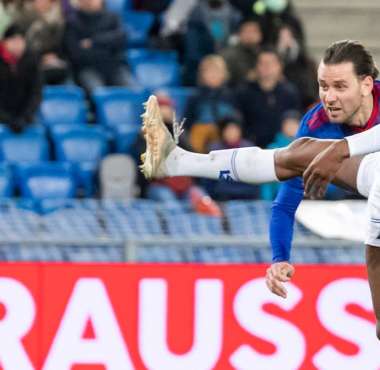 Szalais Gänsehaut-Debüt beim FCB: «Ich bin schwer beeindruckt von der Stimmung im Joggeli»