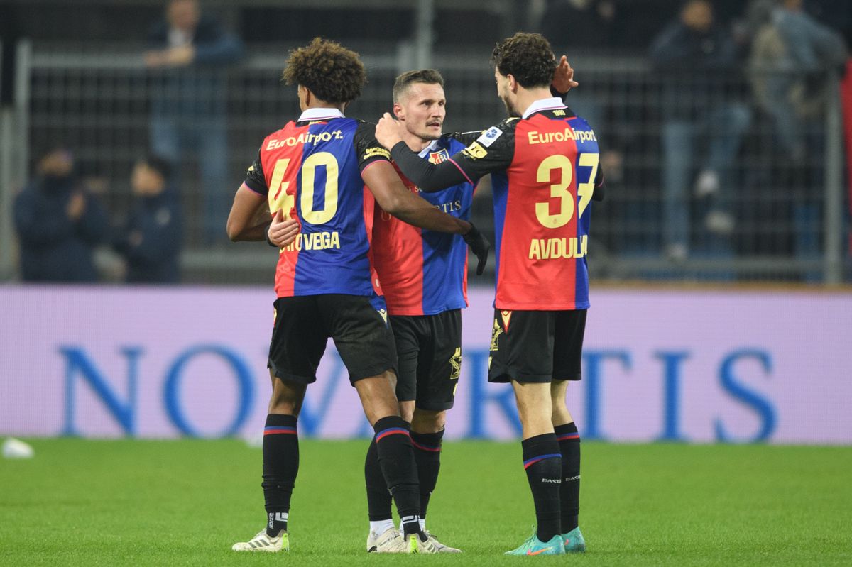 Taulant Xhaka (Mitte) und Leon Avdullahu (rechts): Ist es Zeit für die Wachablösung?