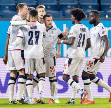 FCB klettert auf Rang 3