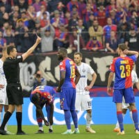 Der FC Basel verliert die Nerven, Taulant Xhaka rastet aus – und der FC Zürich feiert den 2:0-Sieg im St.-Jakob-Park fast wie einen Meistertitel