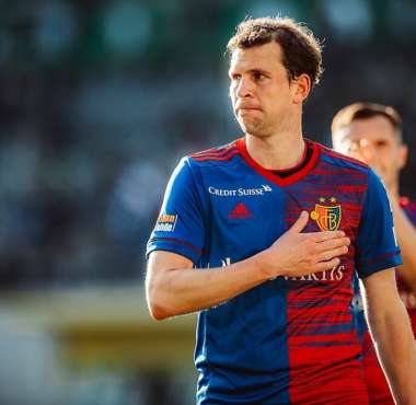 Historisch! Der FCB hat einen neuen Rekordspieler